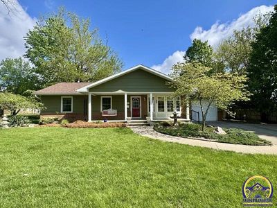 106 Kansas Ave