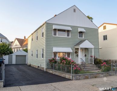 416 Wells Street
