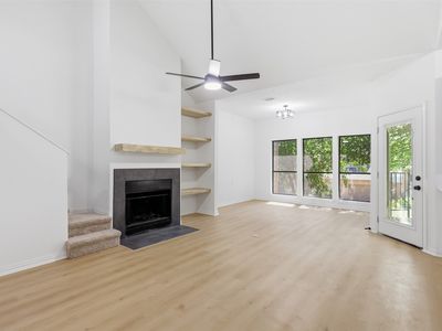 107 Summer Place Cir