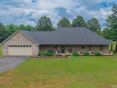 5823 Genoa Rd