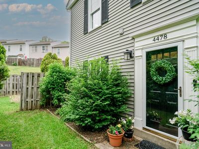 4478 Starling Ct