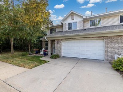 10100 Bridgehill Ter