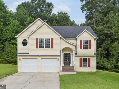 785 Pinewood Dr NW