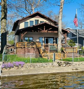 1709 Mitchell Dr