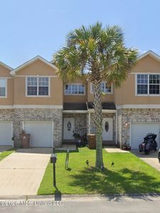 3493 Riverbend Cv