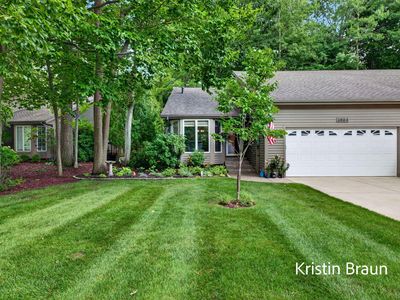 3694 Arborway Dr