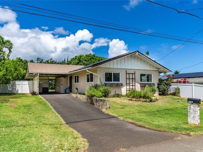 1322 Ulupuni St