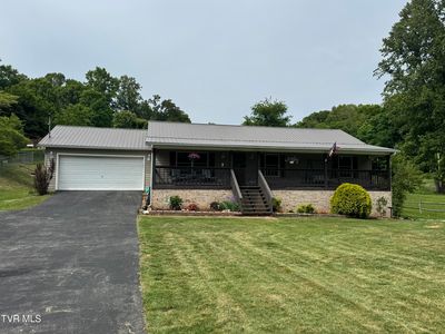 727 Fleetwood Ave
