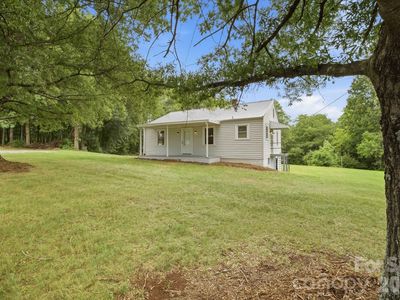 825 21st Street Dr SE