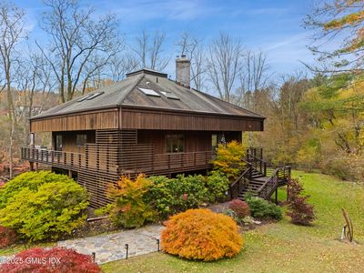 198 E Middle Patent Rd