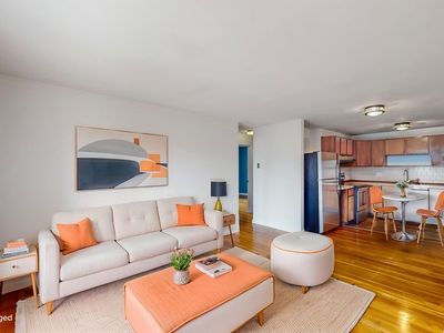 39 Englewood Ave APT 24