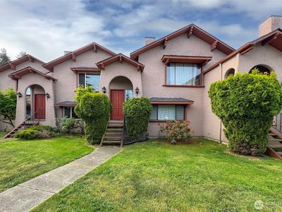 1212 E Craig Avenue #7