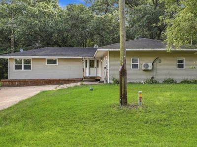Property at 1572 Winnetka St, Dixon, IL