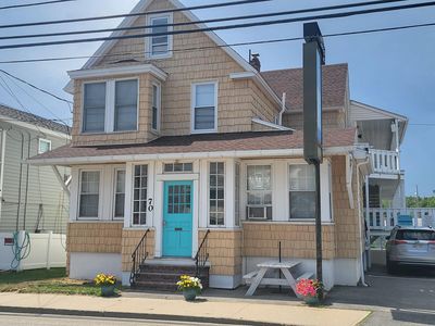 70 E Grand Avenue #114