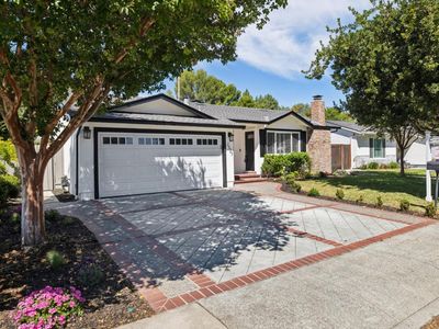 2527 Malone Pl