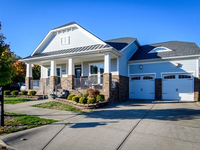 201 Cooper Ledge Cir