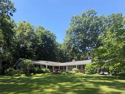 27 Longwood Drive