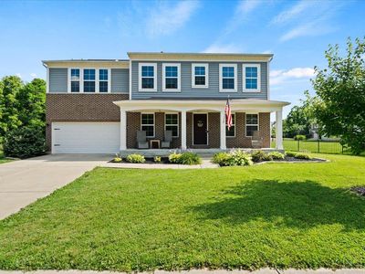 875 Grande Oaks Dr