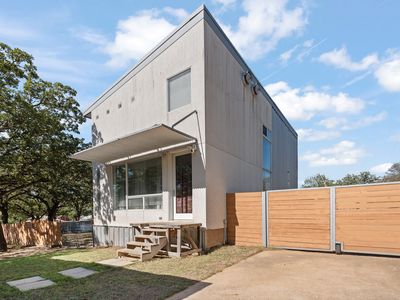408 Pecan Dr