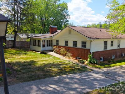 1627 Greenville Hwy