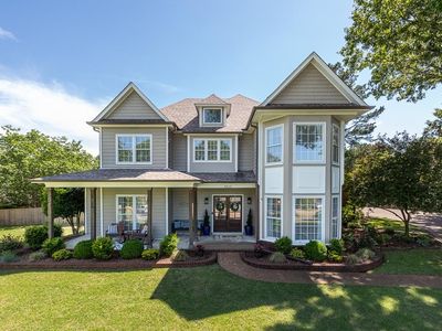 8515 Sweet Oaks Cv