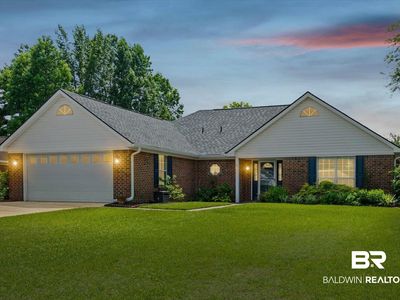 808 Orchard Ln