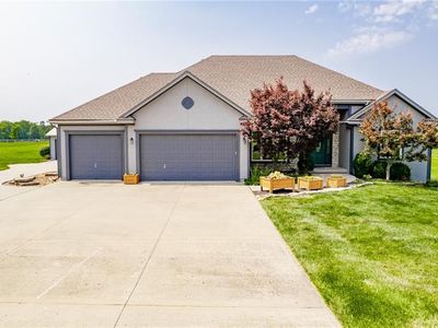 24503 E Woodland Cir