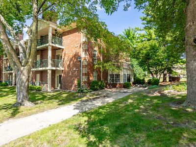 Property at 4910 Pleasant St Unit 14, West Des Moines, IA