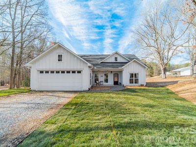 2005 Briarwood Cir
