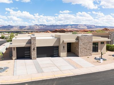 3227 S Drifting Dunes Ln