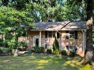 7101 Jones Valley Dr SE