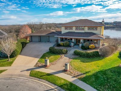 2056 Scenic View Ln SW