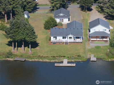 105 Duck Lake Drive NE