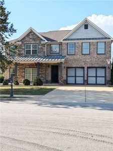 679 Cotswold Way