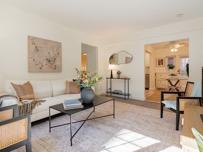 30 Saint Paul St APT 1