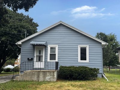 Property at 402 S 13th Ave, Saint Charles, IL