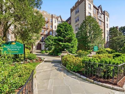 1468 Midland Avenue #1A
