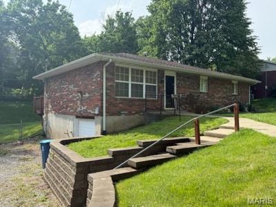 Property at 204 Lake Hillcrest Dr, Glen Carbon, IL
