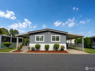 3611 NE I Street #6