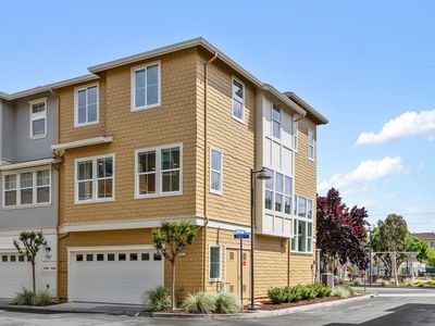 201 Keech Dr