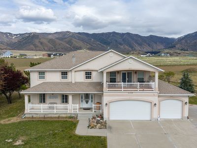 2320 N Churchwood Dr