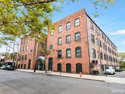 43 Chestnut Street #201