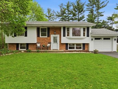 836 Longmeadow Dr