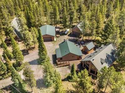 4246 Clark Ln