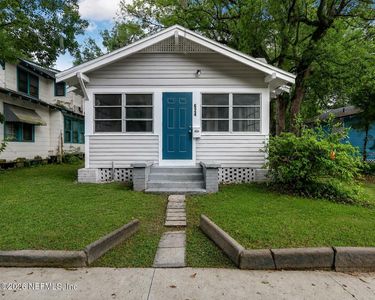 624 FERN Street