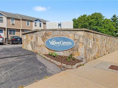 3399 Post Rd APT 14