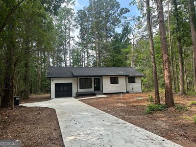 899 Virginia Ct SE