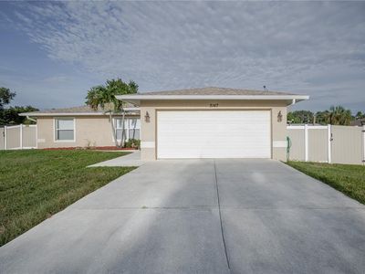 3147 LOBELIA ROAD