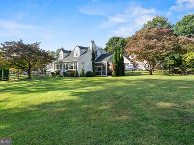 230 Wells Ave