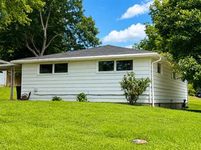 Property at 604 Oak St, Jackson, MO